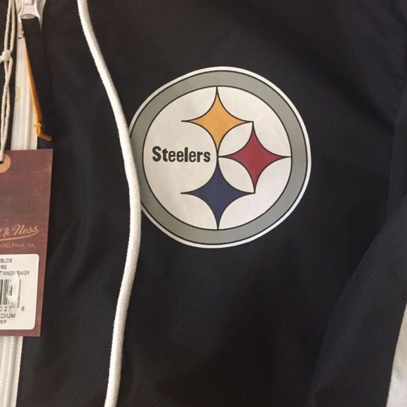 Pittsburgh steelers Mitchell and Ness Windbreaker. - Picture 7 of 9